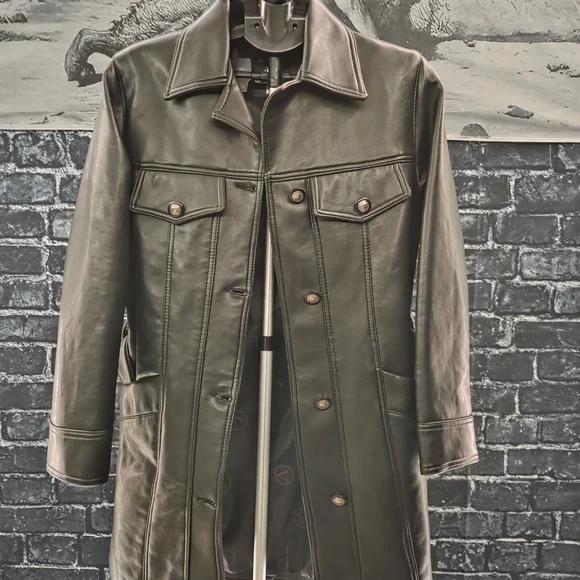 Italian Faux Leather Trench Coat – Medusa Button Detail – Size M - Picture 2 of 7